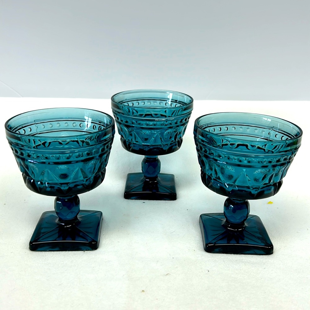 Retro  set of 3 Indiana Glass "Colony Park Lane" blue pedestal sherbet glasses